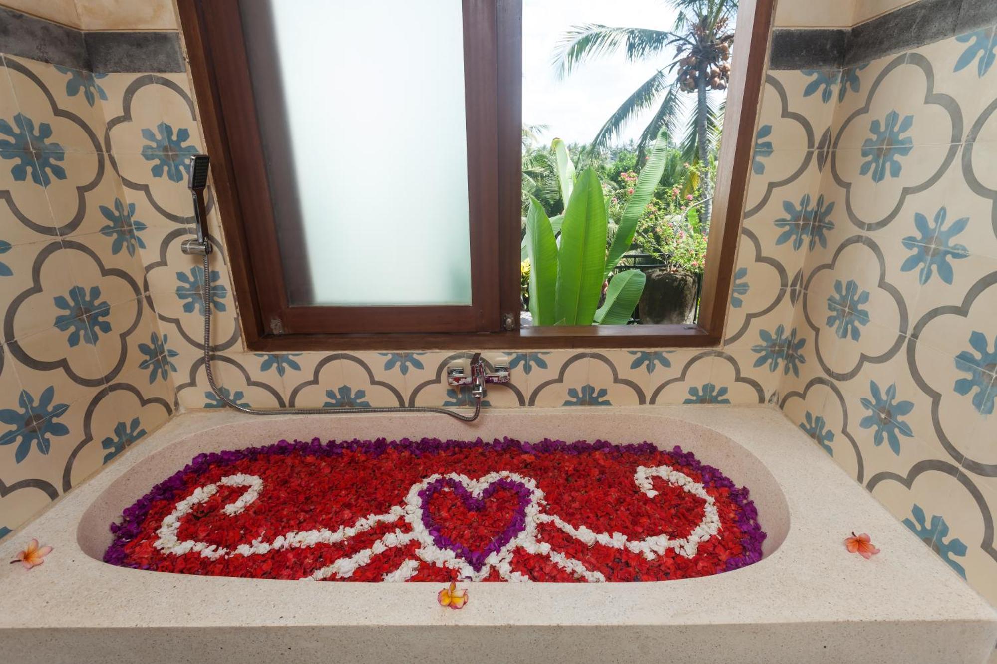 The Shea Ubud Tranquility Villa With Private Pool ภายนอก รูปภาพ