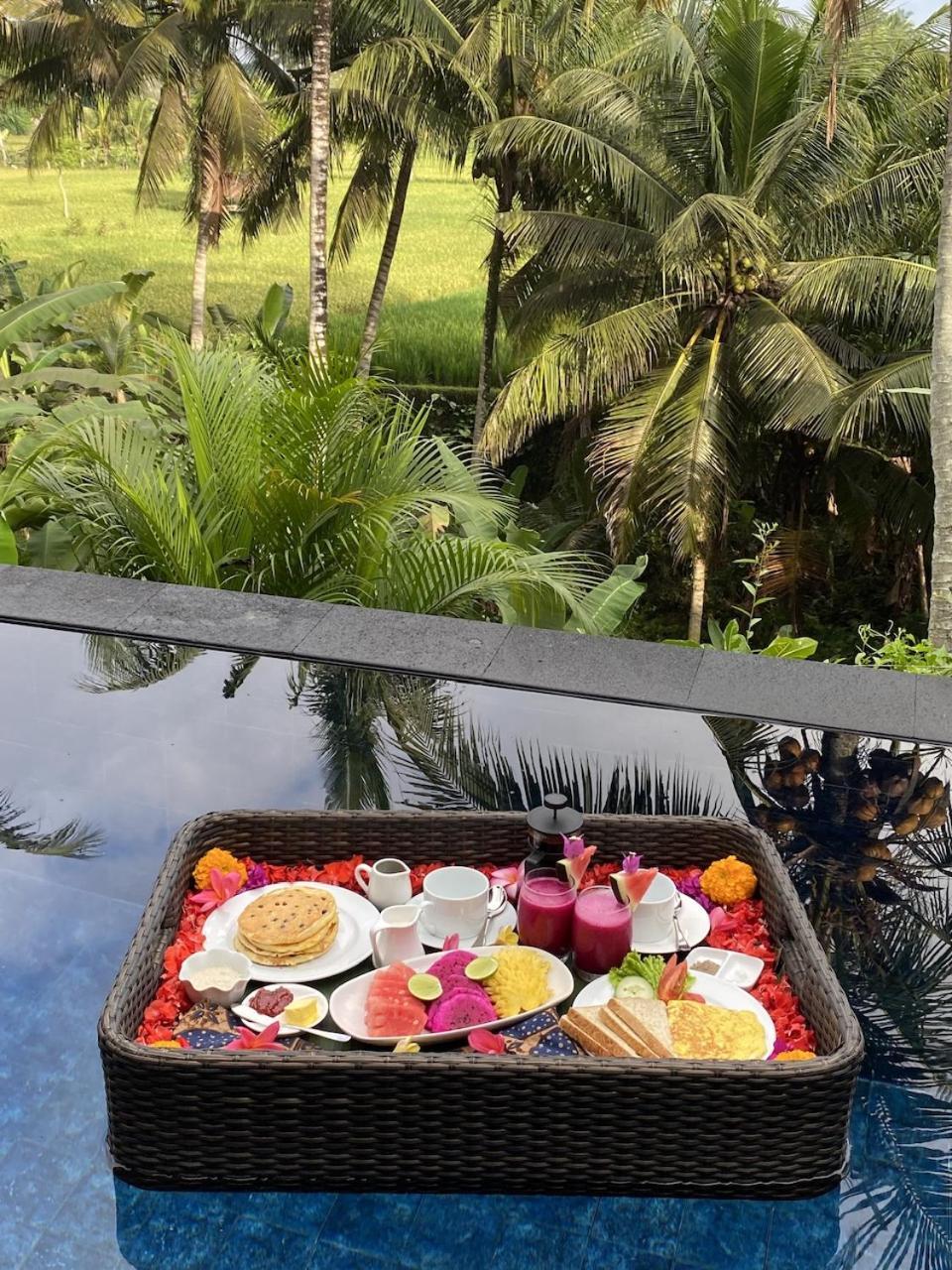 The Shea Ubud Tranquility Villa With Private Pool ภายนอก รูปภาพ